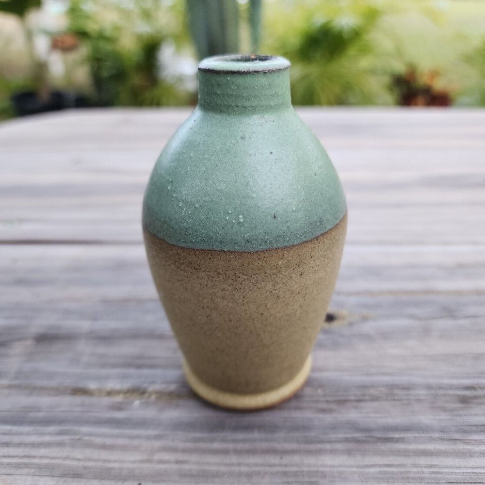 Mid Century Modern MCM Weed Pot Bud Vase Design Studio Pottery Clay Pot‎ Signed